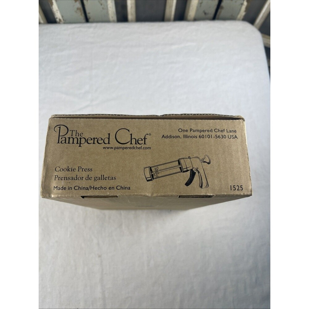 The Pampered Chef Cookie Press #1525 w/16 Discs - Picture 6 of 6
